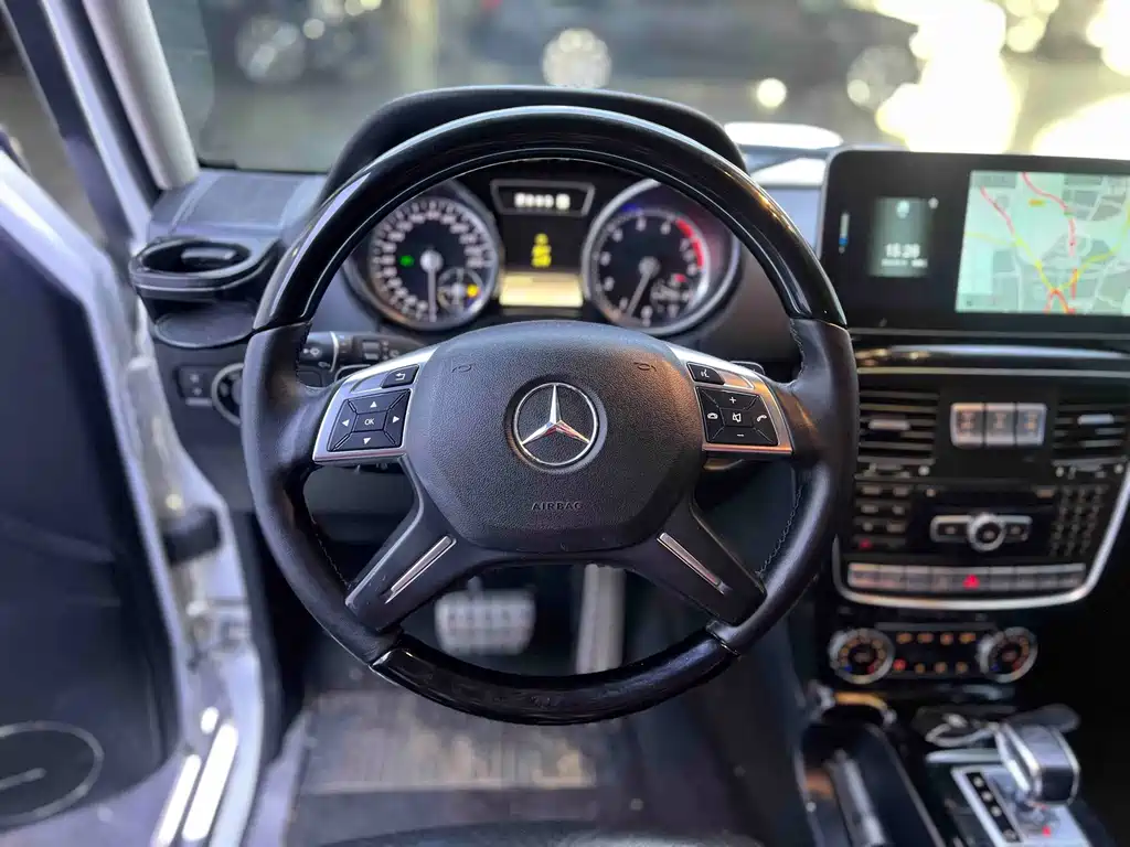 Mercedes-Benz G-Class 2015 — фото 6