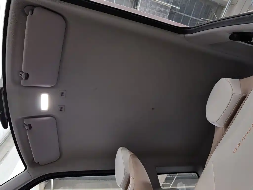 Geely Galaxy Panda 2025 — фото 14