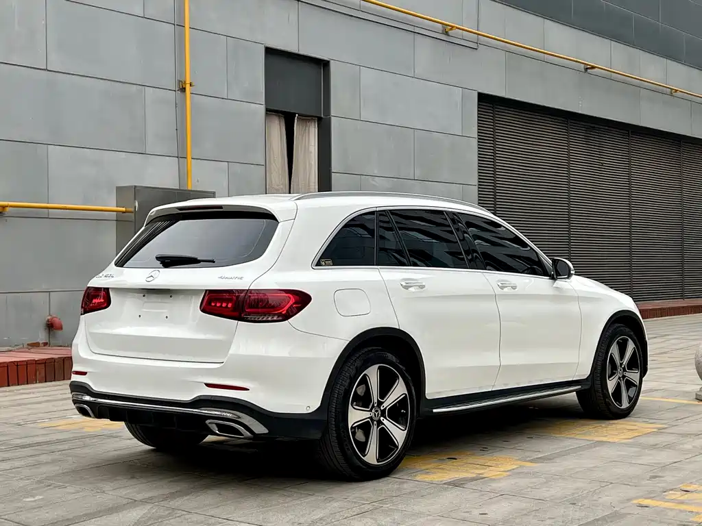 Mercedes-Benz GLC 2022 — фото 15