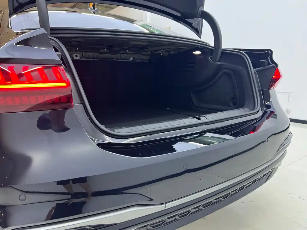 Audi A7L 2022 — фото 11