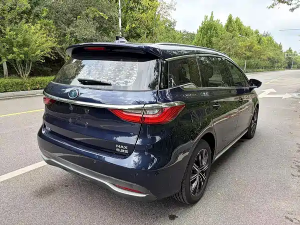 BYD Song MAX New Energy 2019