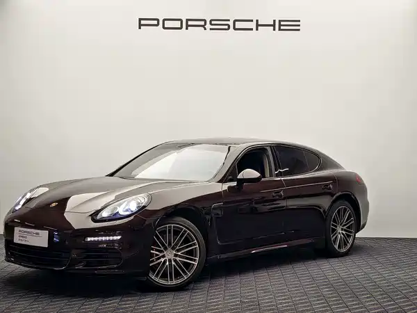 Porsche Panamera 2016