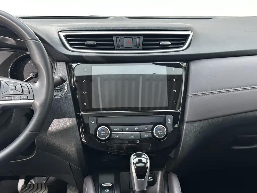 Nissan Qashqai 2023 — фото 16