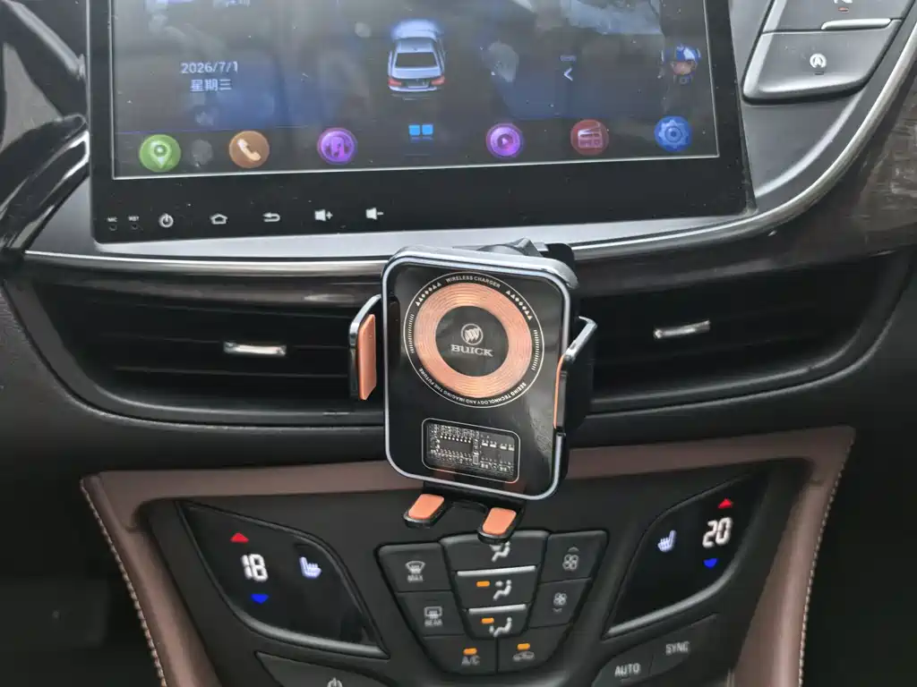 Buick Envision Plus 2016 — фото 11