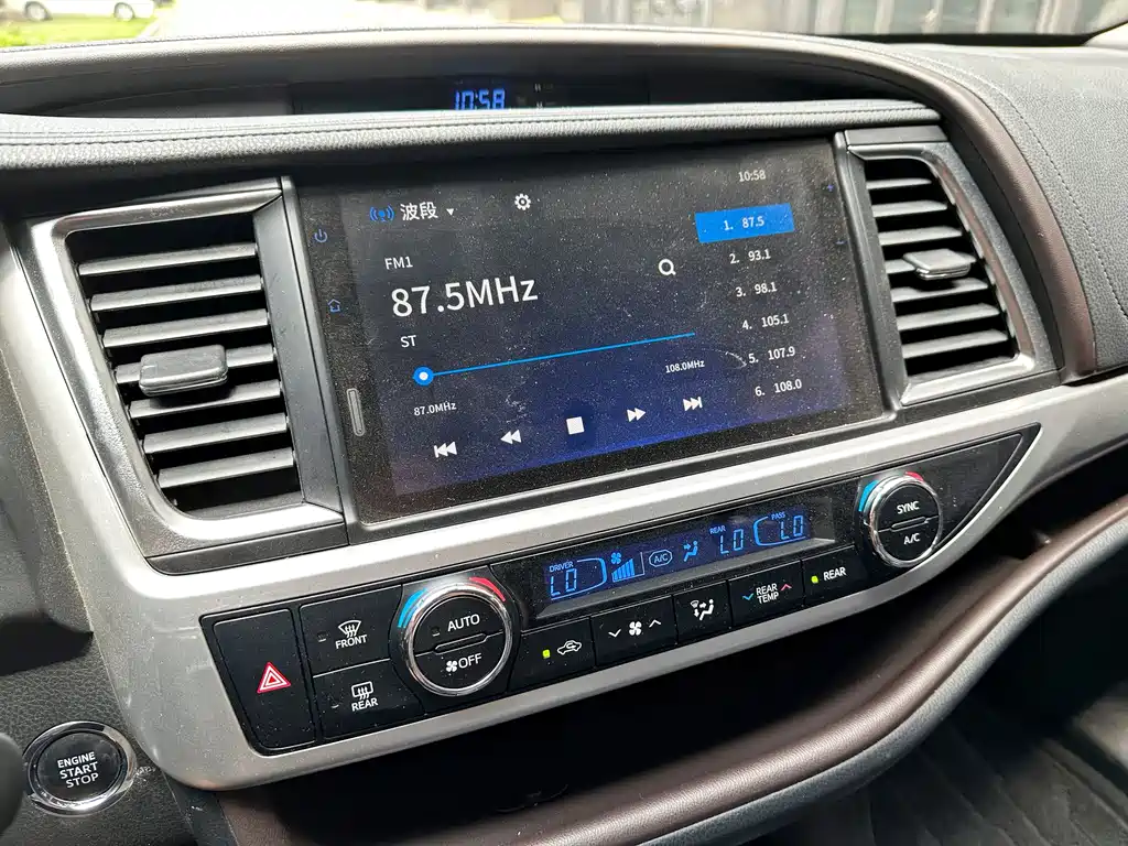 Toyota Highlander 2021 — фото 15