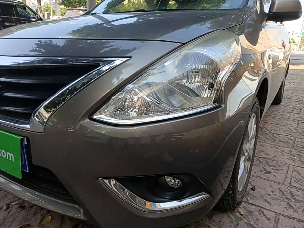 Nissan Sunny 2015 — фото 24