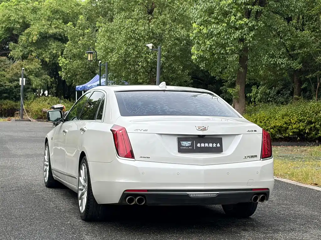 Cadillac CT6 2018 — фото 22
