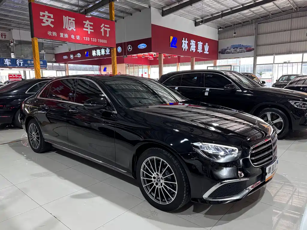 Mercedes-Benz E-Class 2023 — фото 3