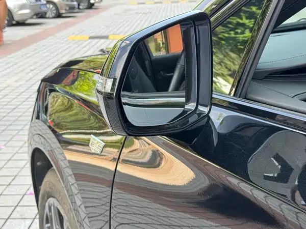 Cadillac XT6 2025