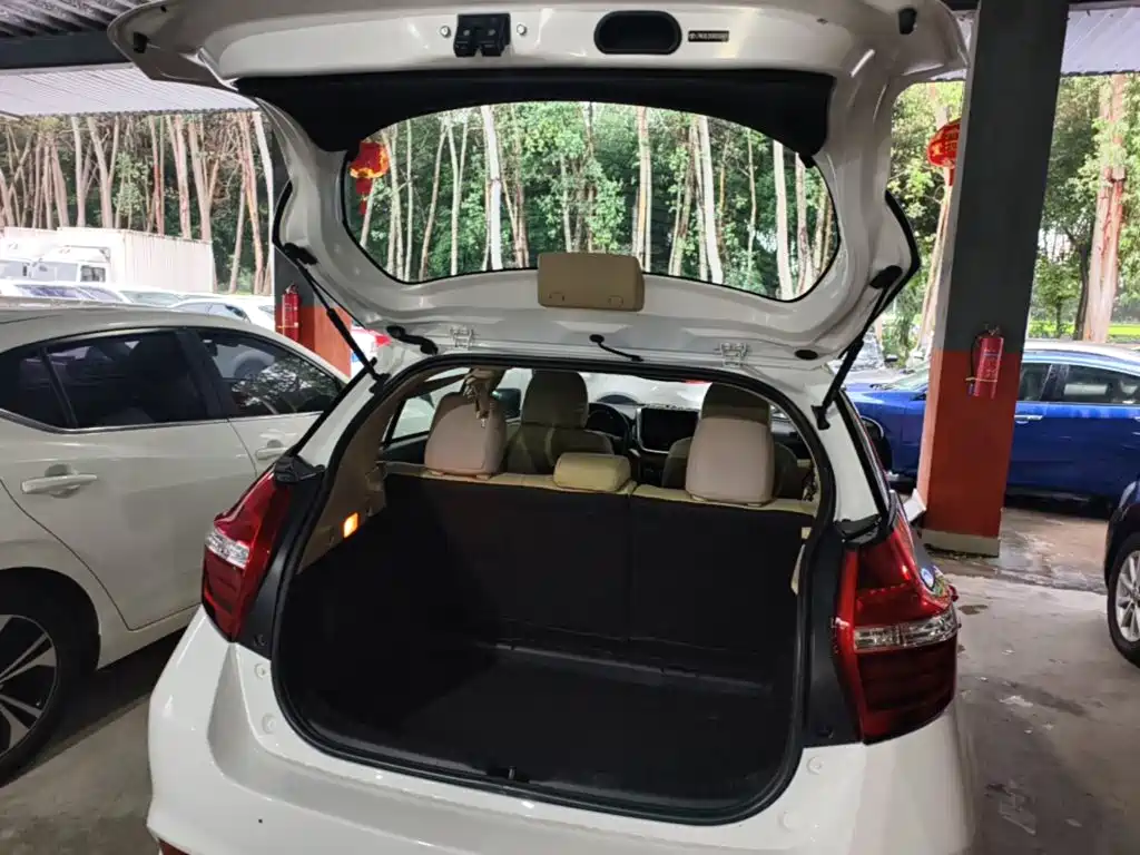 Toyota Vios FS 2018 — фото 19