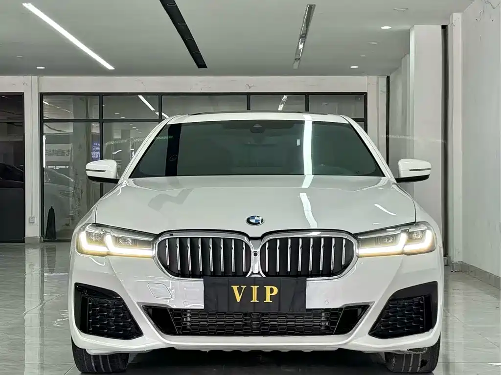 BMW 5 Series 2022