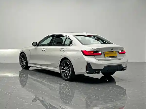 BMW 3 Series 2024