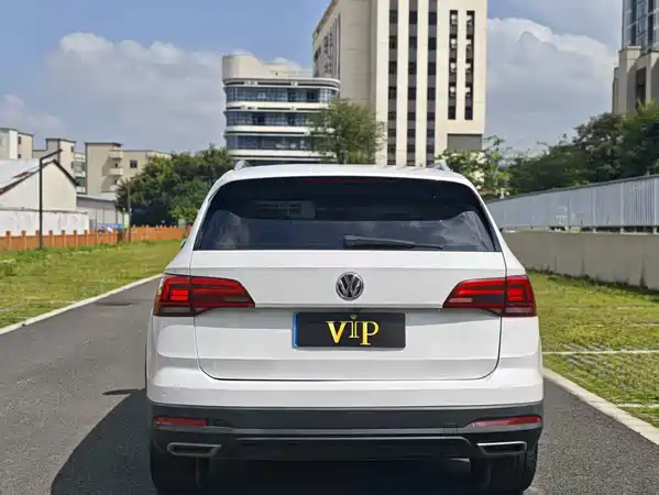 Volkswagen Tharu 2019