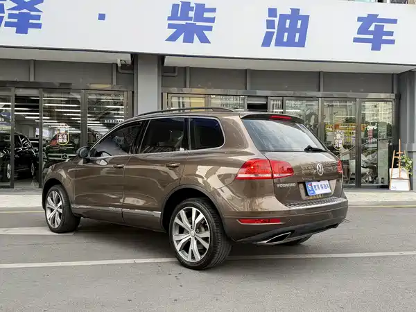 Volkswagen Touareg 2015
