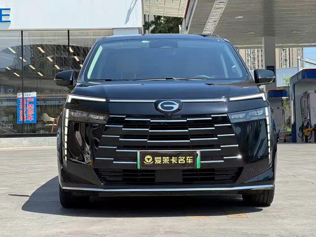 GAC Trumpchi E8 PHEV 2024 — фото 2