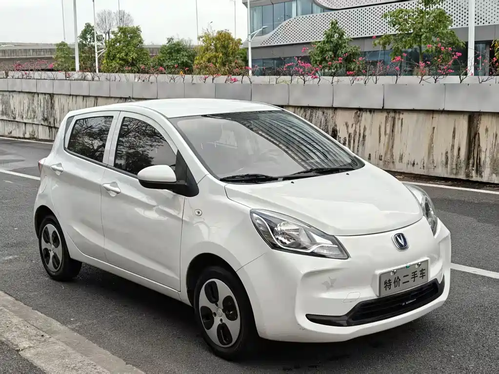 Changan Benben E-Star 2022 — фото 3