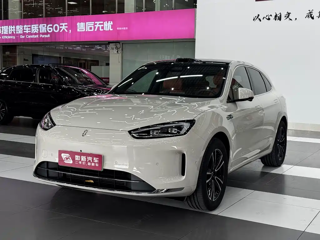 AITO M5 2025