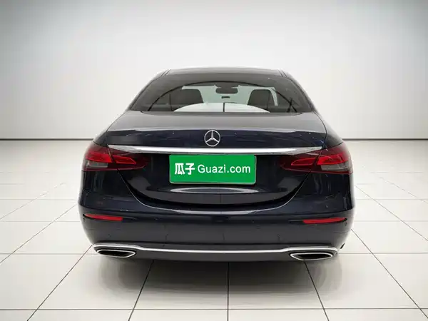 Mercedes-Benz E-Class 2022