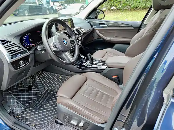 BMW X3 2021