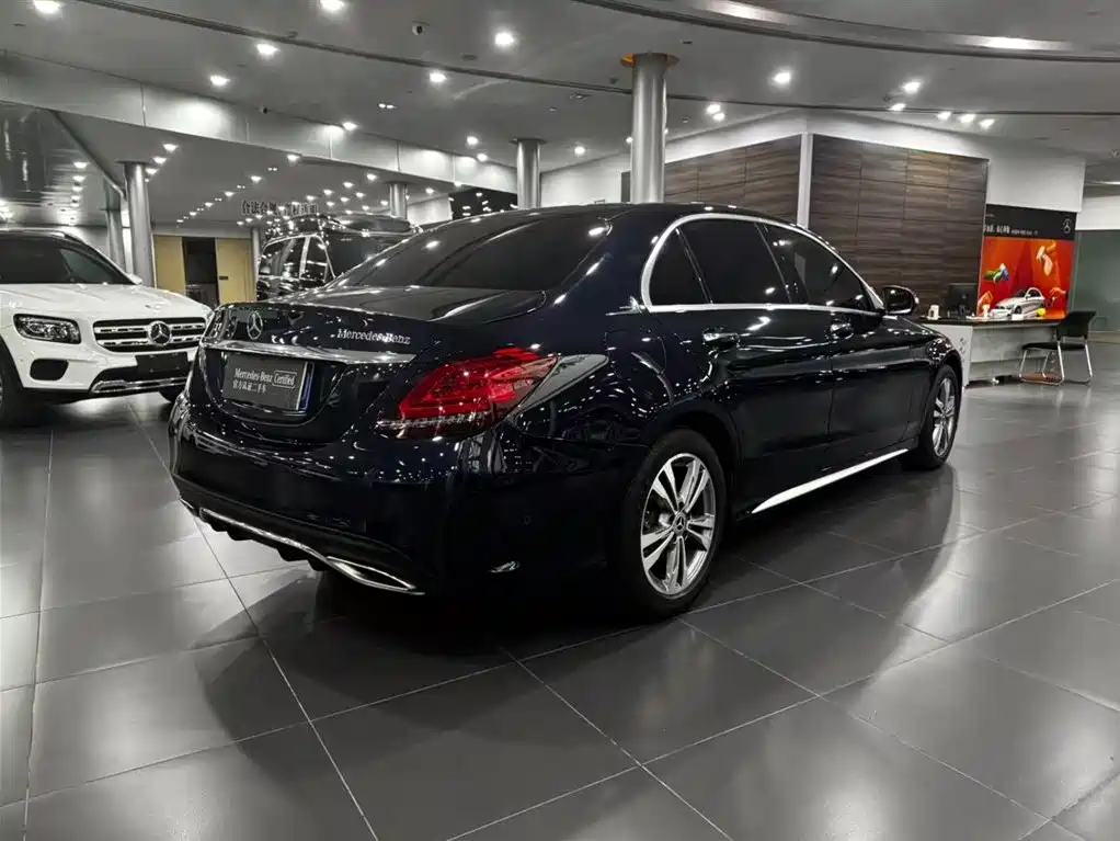 Mercedes-Benz C-Class 2019