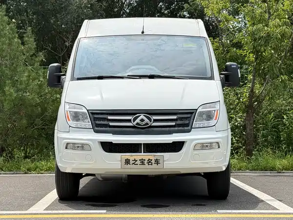 Maxus V80 2022