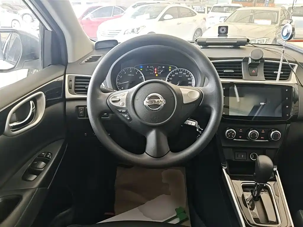 Nissan Sylphy 2020 — фото 11