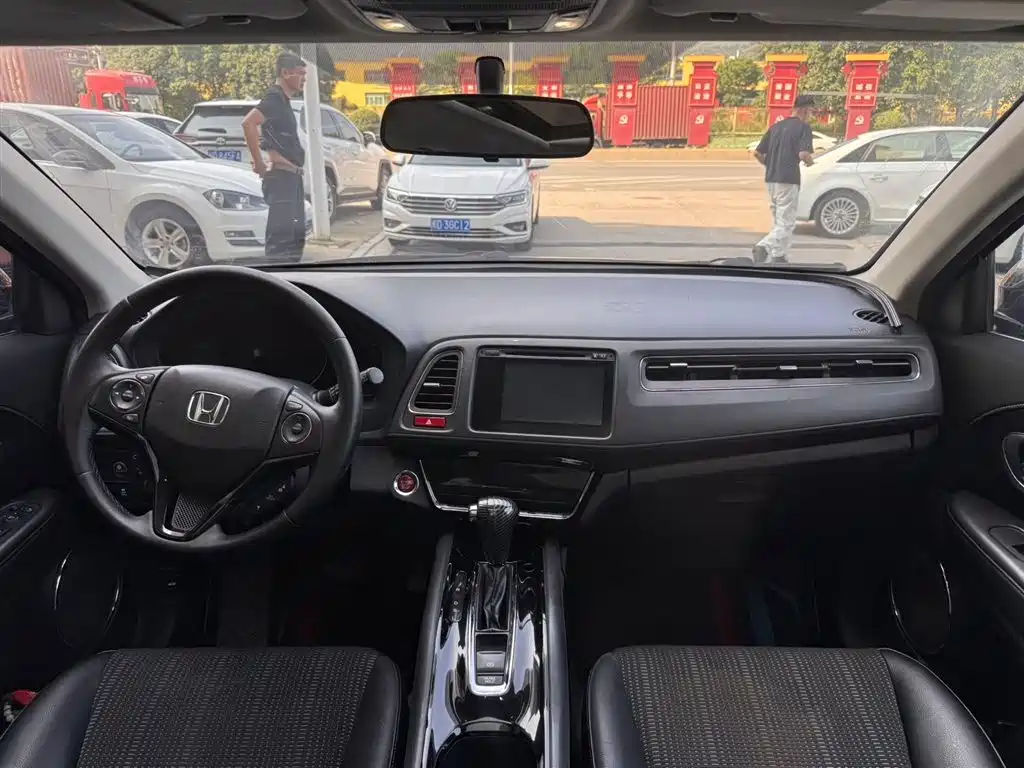 Honda Vezel 2014