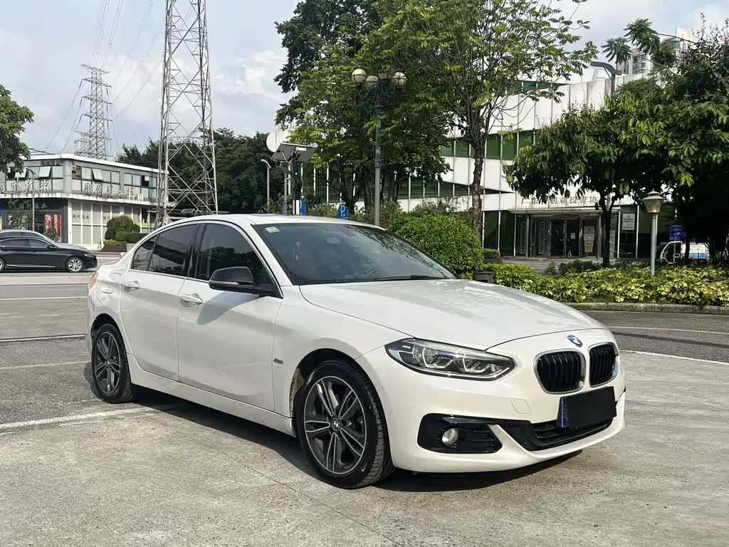 BMW 1 Series 2018
