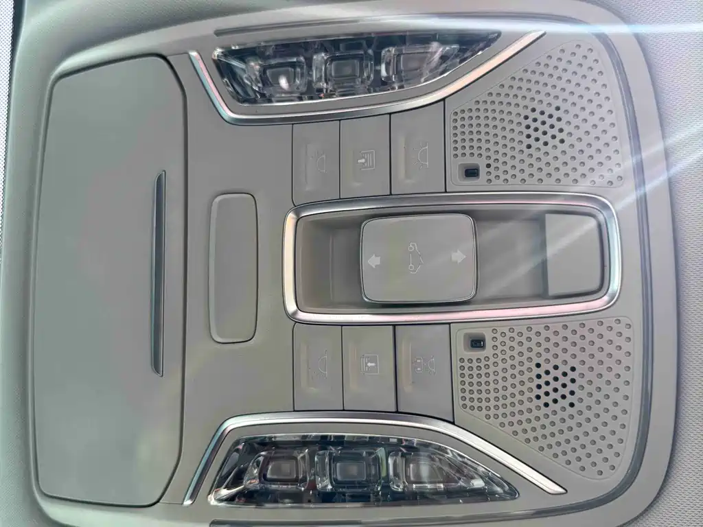 GAC Motor Trumpchi GS4 2022 — фото 14