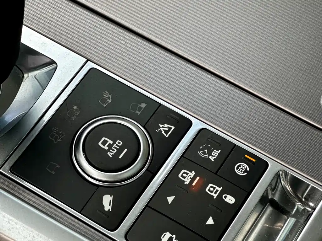 Land Rover Sport 2014 — фото 38