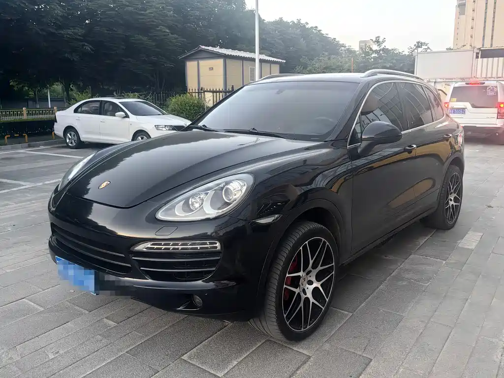 Porsche Cayenne 2014