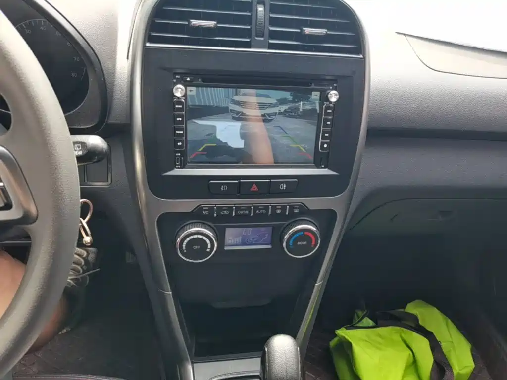Chery Tiggo 3 2015 — фото 13