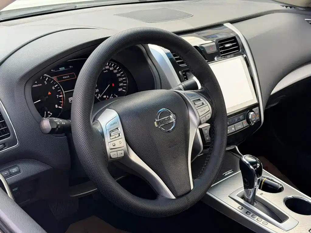 Nissan Teana 2016