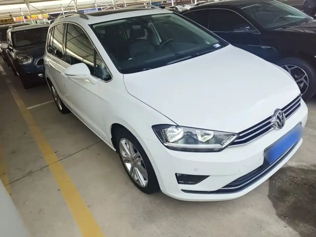 Volkswagen Golf Jialu 2018 — фото 4