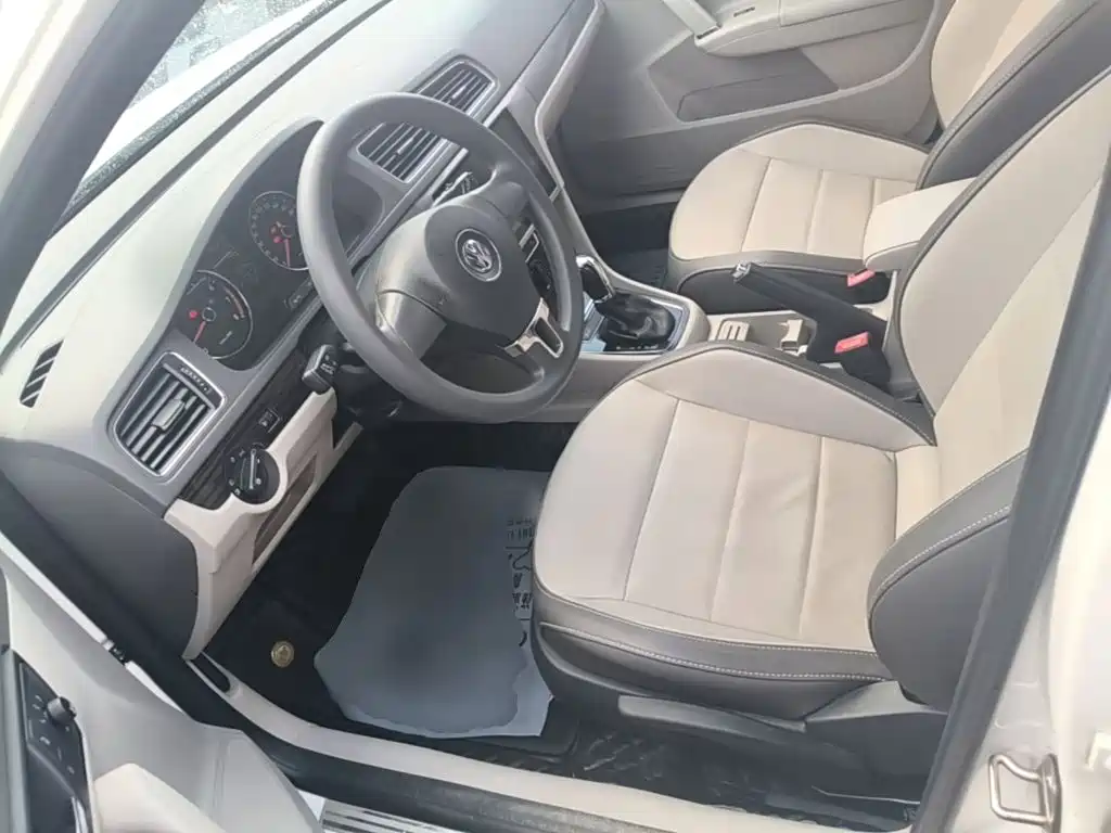 Volkswagen Gran Lavida 2016 — фото 15
