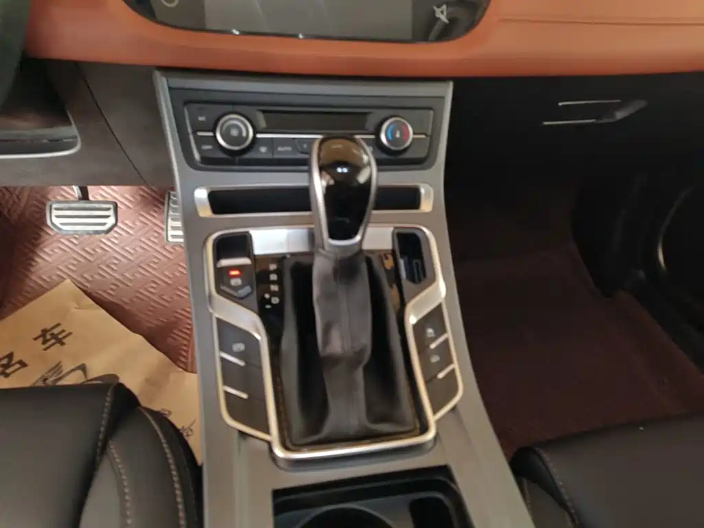 Geely Vision S1 2018 — фото 14