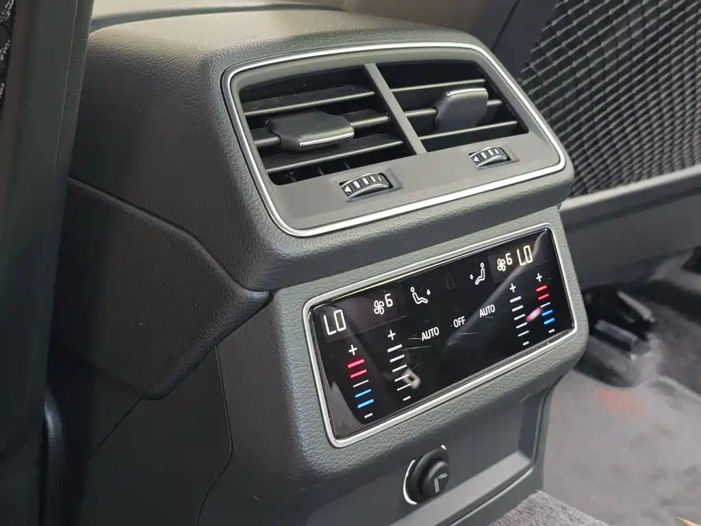 Audi A6L 2021 — фото 11