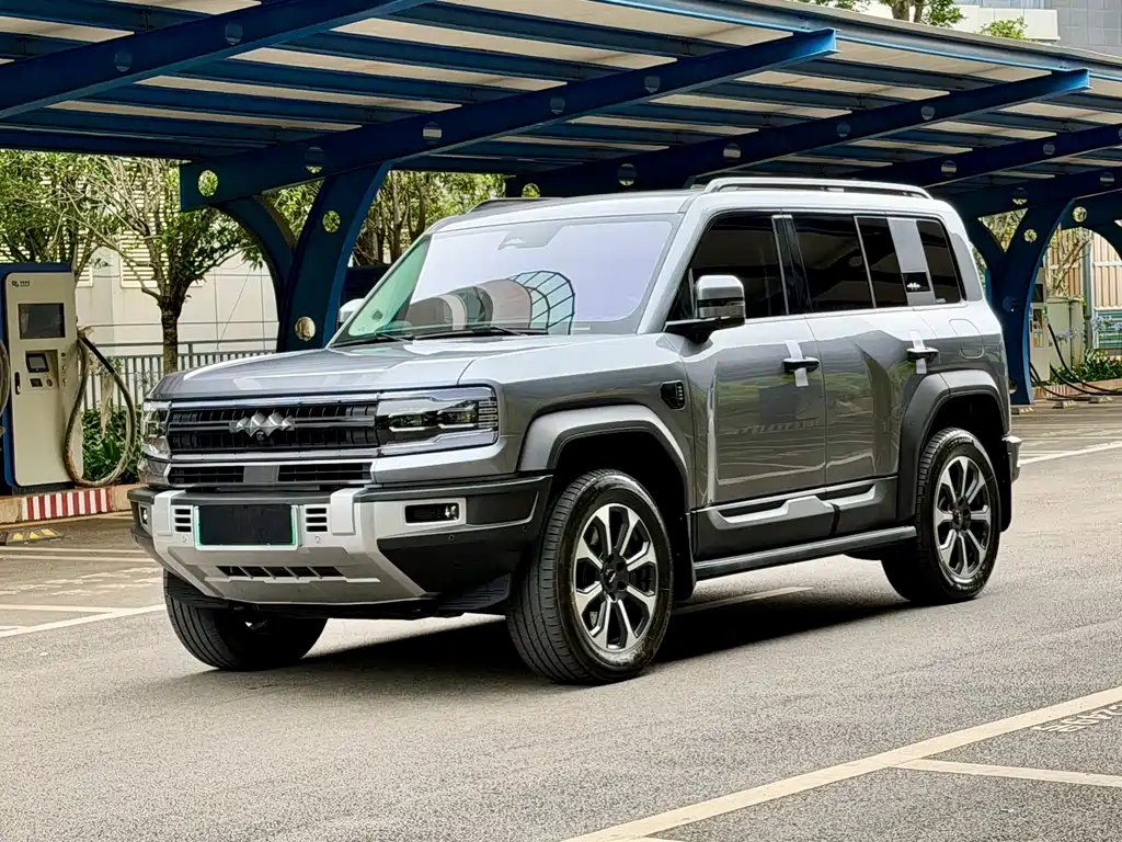 Fang Cheng Bao Leopard 5 2024