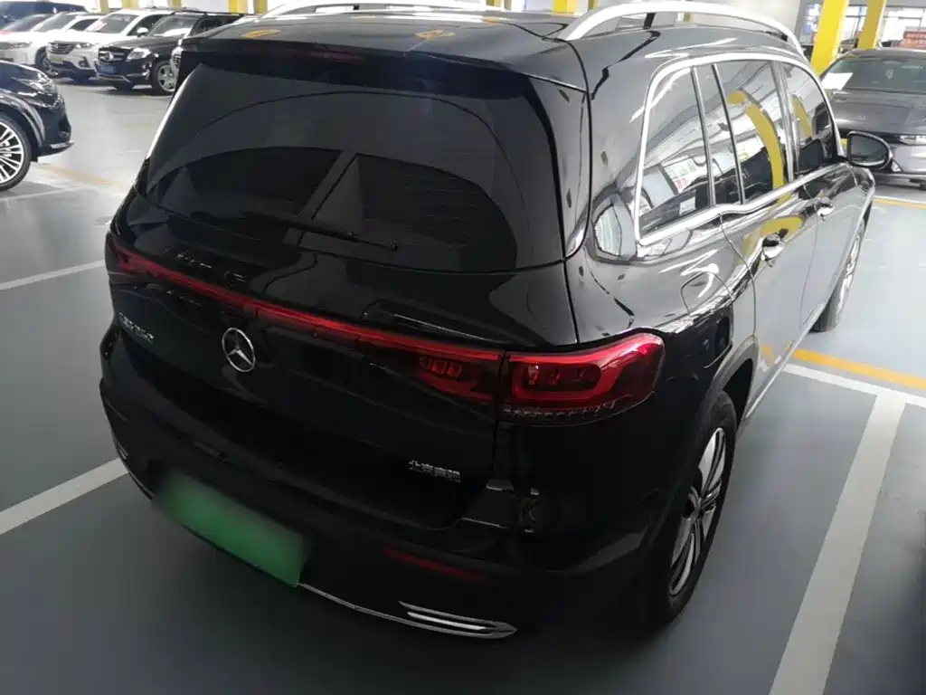 Mercedes-Benz EQB 2023