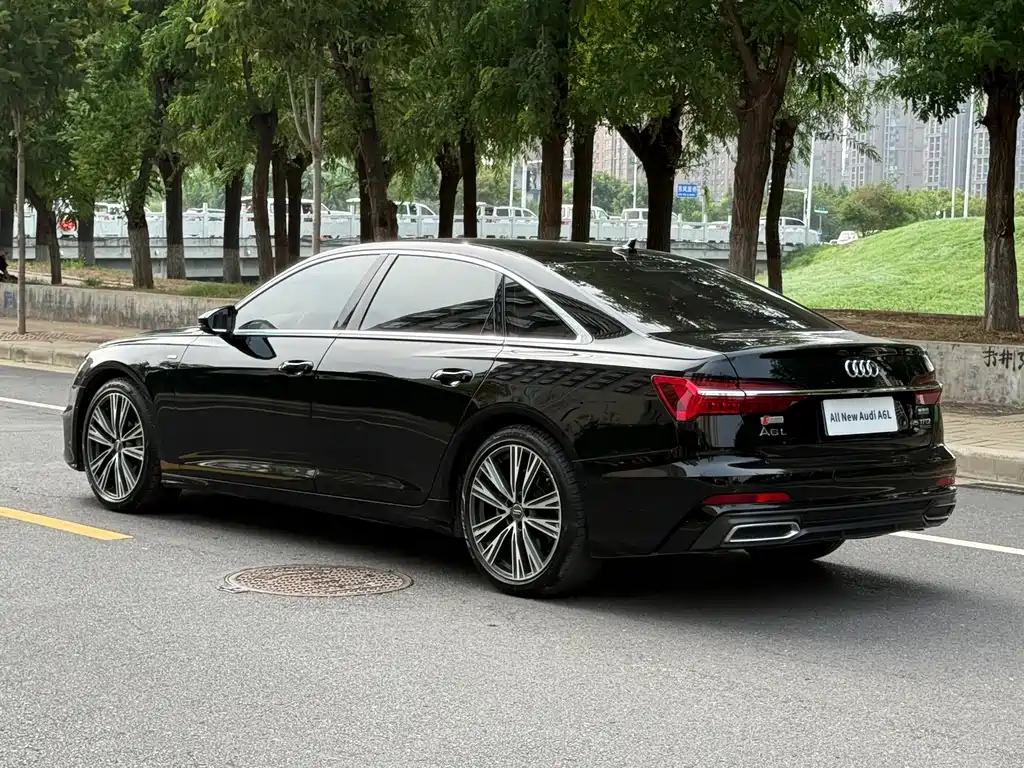 Audi A6L 2019