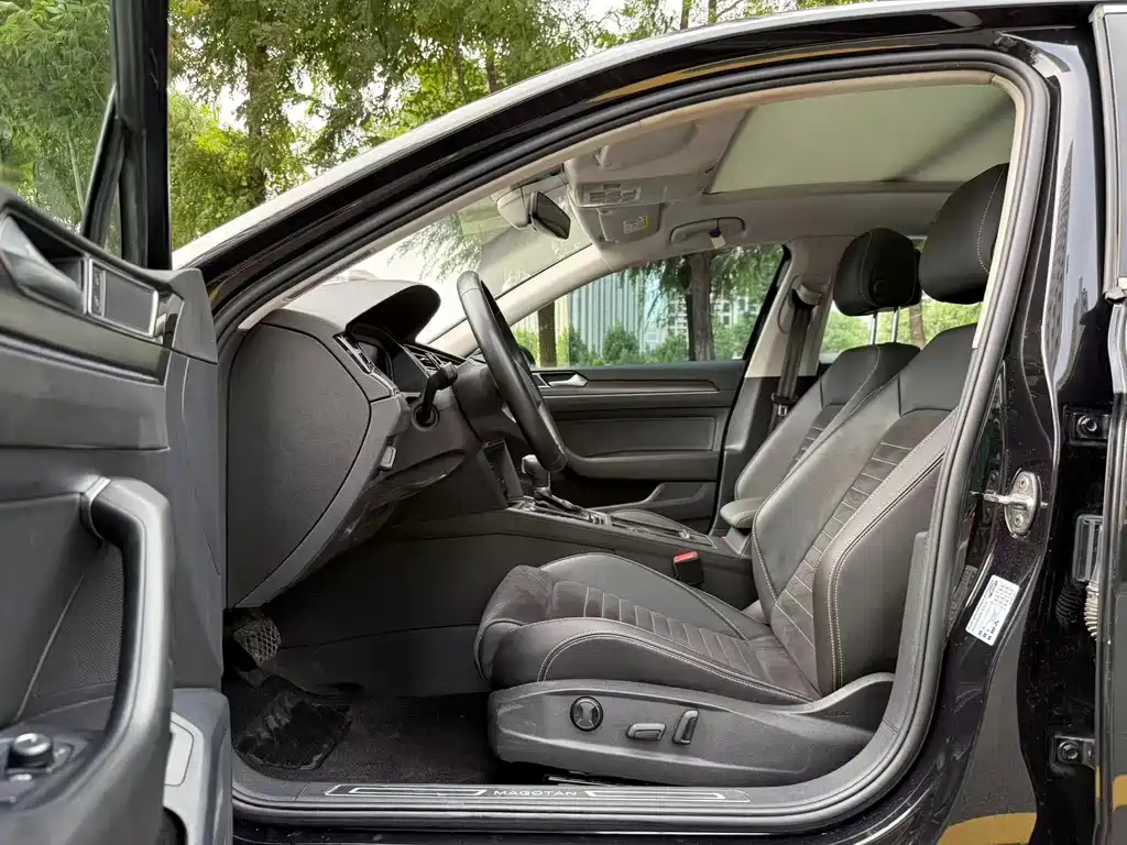 Volkswagen Magotan 2022