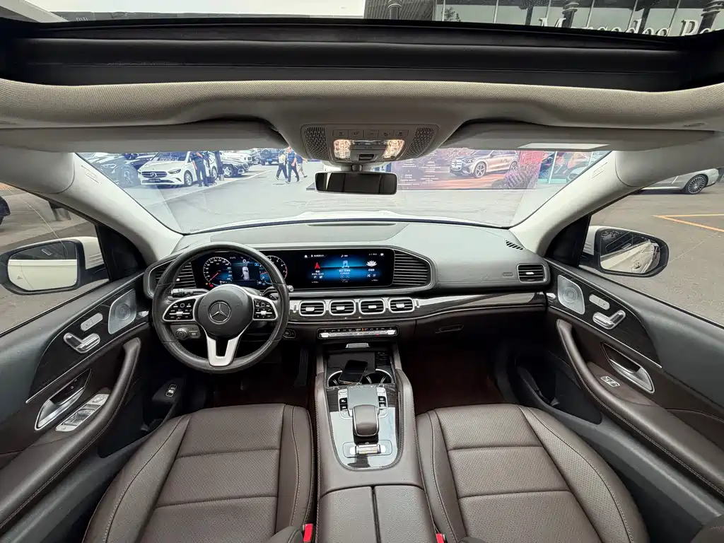 Mercedes-Benz GLE 2019 — фото 12