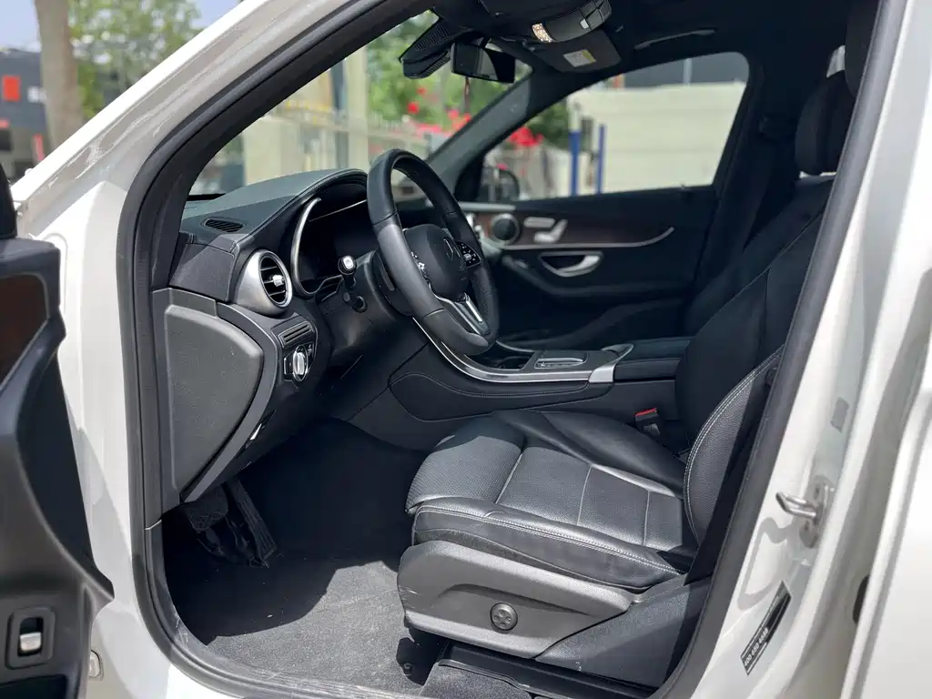 Mercedes-Benz GLC 2022