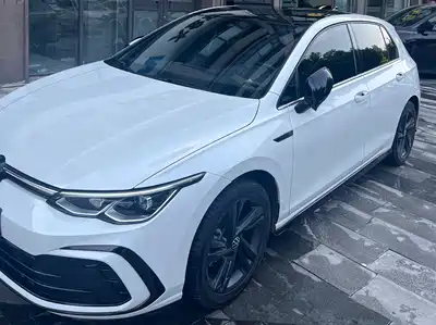 Volkswagen Golf 2022