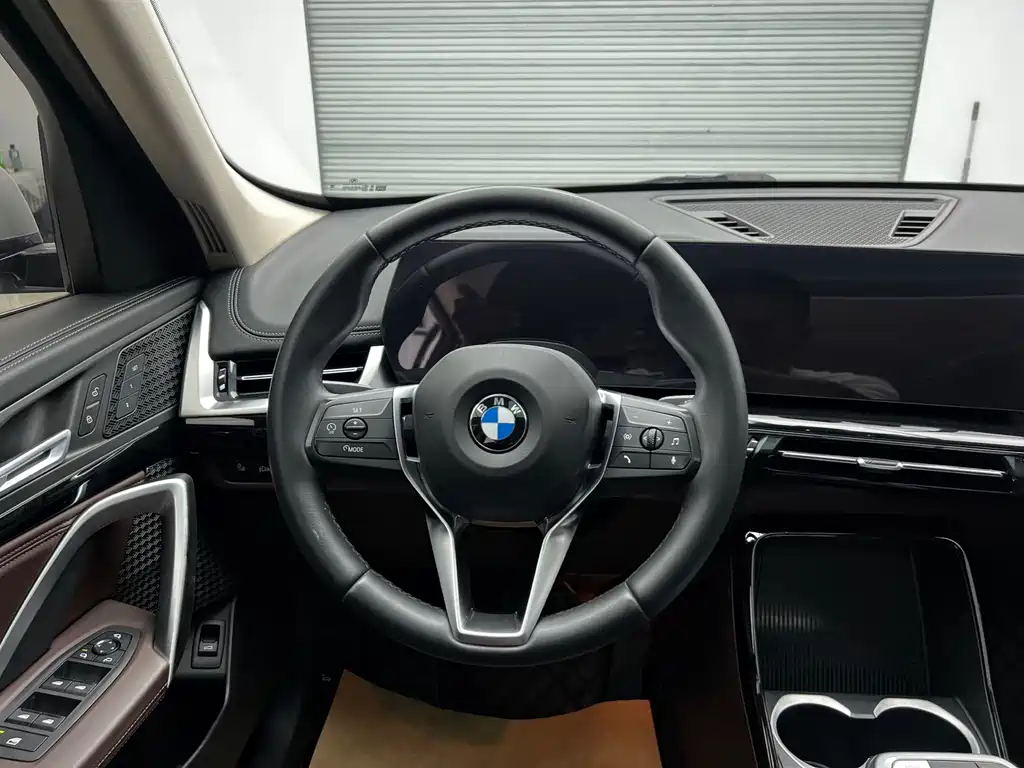 BMW X1 2024 — фото 13