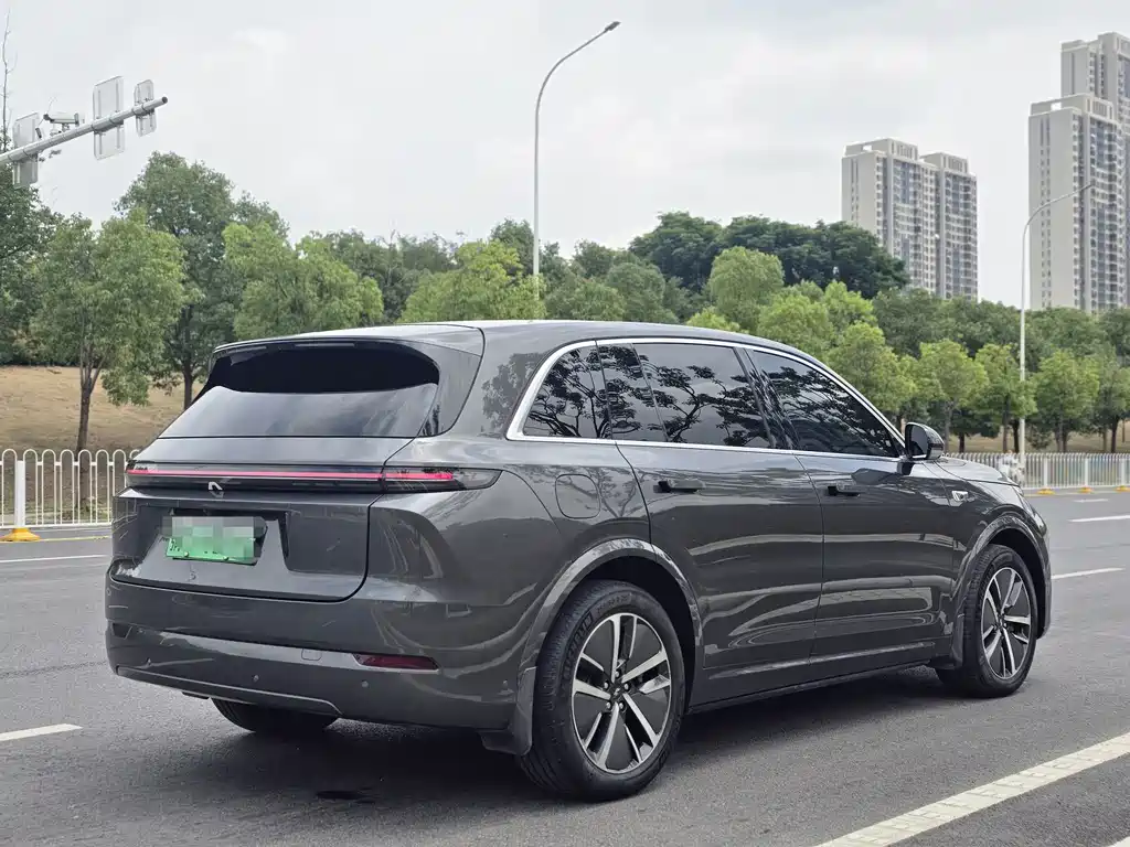 Li Auto Li L7 2024