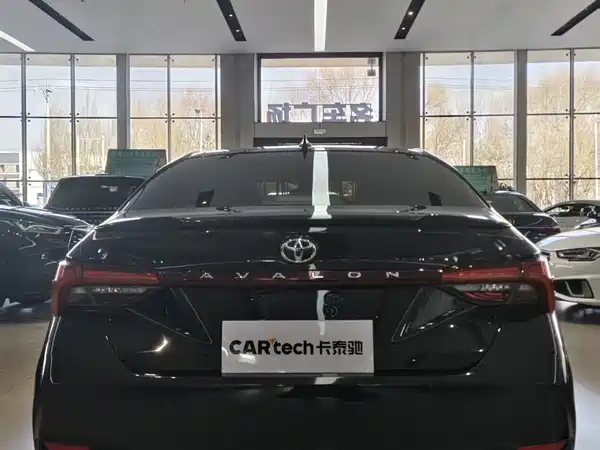 Toyota Avalon 2023