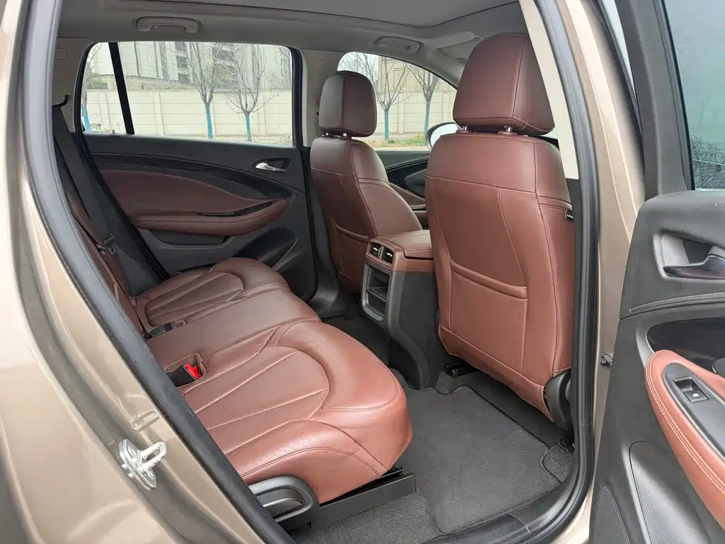 Buick Envision Plus 2018 — фото 5
