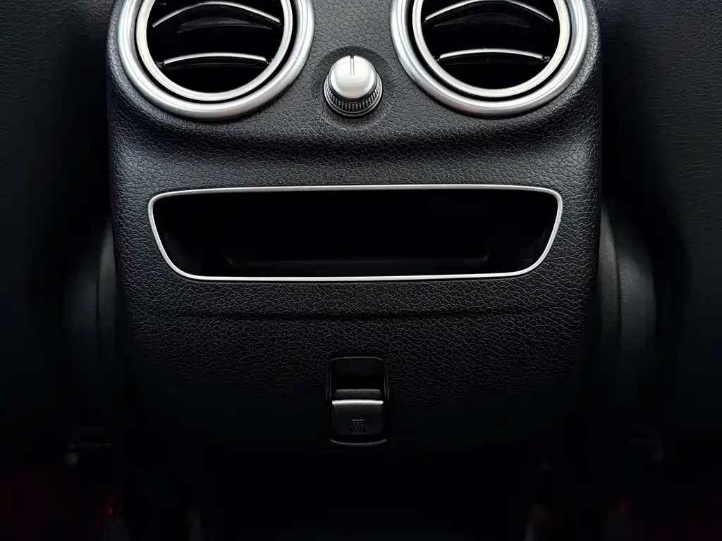 Mercedes-Benz GLC 2020 — фото 22
