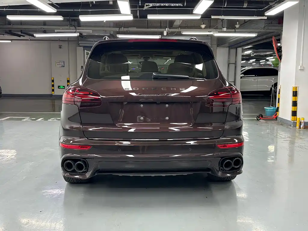 Porsche Cayenne 2015 — фото 5